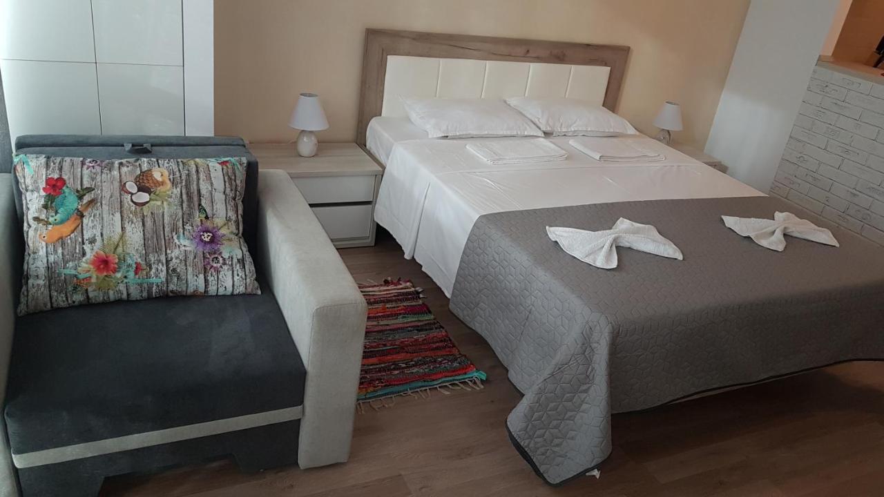 Appartement Estival Studio By Onix Blue Mamaia Nord à Năvodari Extérieur photo